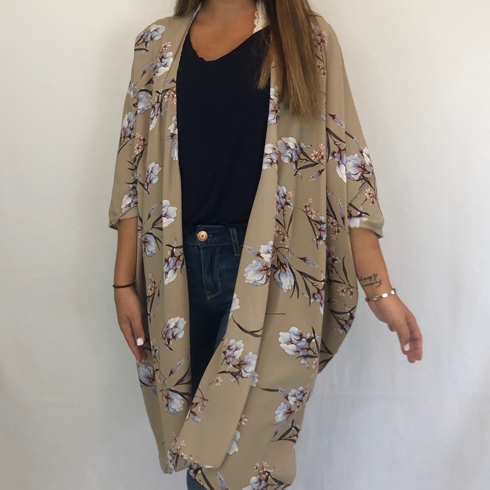 NEW Nude Floral Kimono